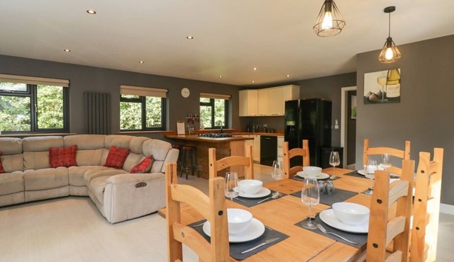 Willow Cottage, Whiteparish