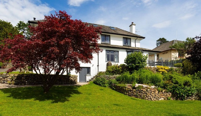 WYNFORD, pet friendly, with open fire in Ambleside