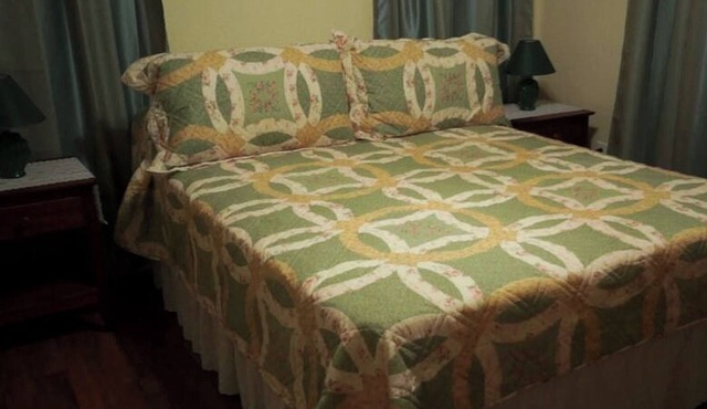 Yellow Elder Cottage, 1 Bedroom