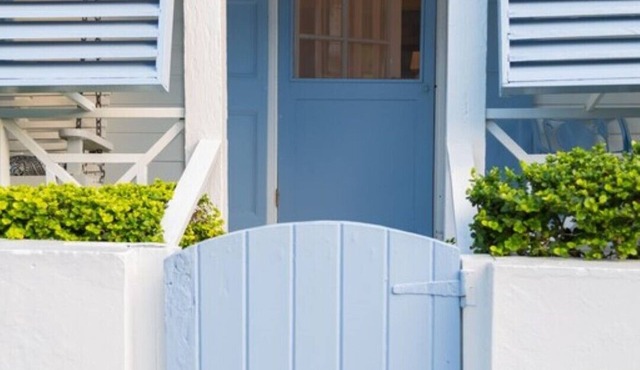 Yellowbird, a Charming Property w/Main House, Guest Cottage, Pool, In Town