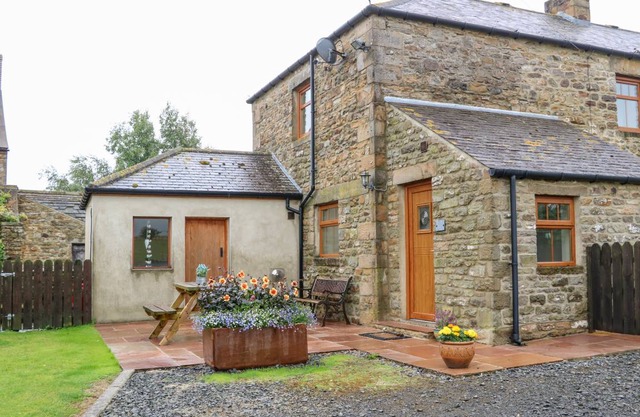 Cabin ∙ 2 bedrooms ∙ 4 guests