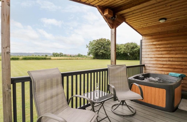 Cotswold Lodge 