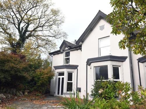 Ellie Lodge Ulverston 