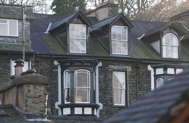 Bowness 
