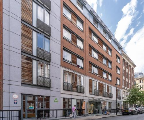 YHA London Central