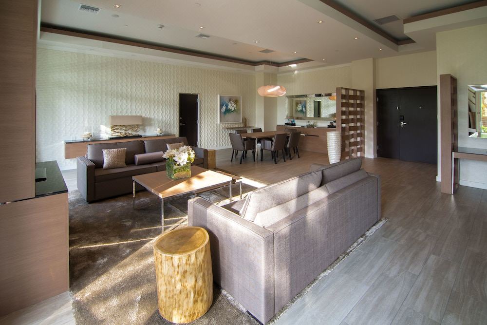 Photo of Livingroom in Alice Town