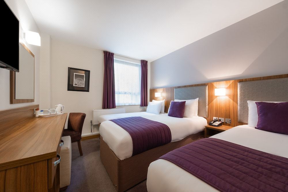 Photo of Bedroom in Frognal and Fitzjohns