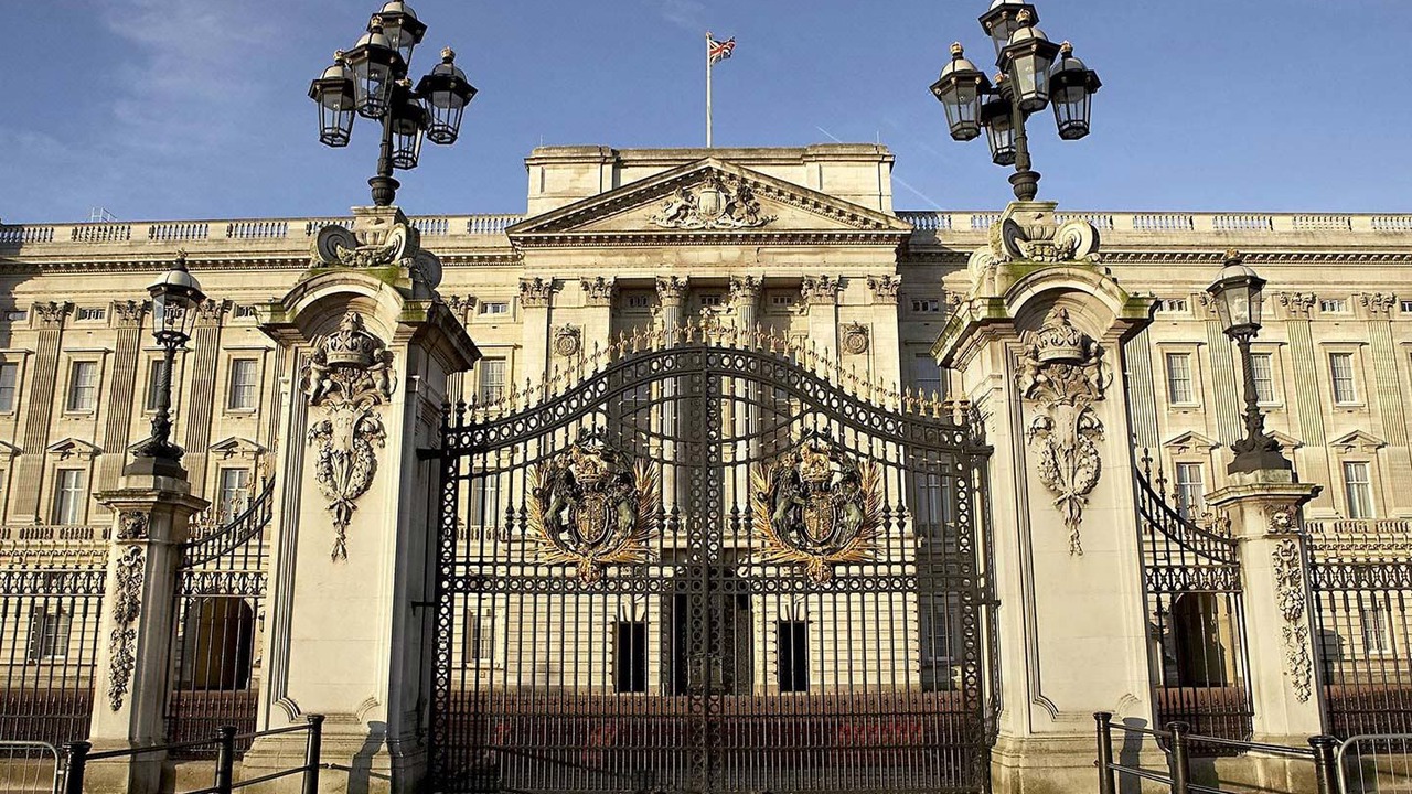 Photo of Buildings in Knightsbridge