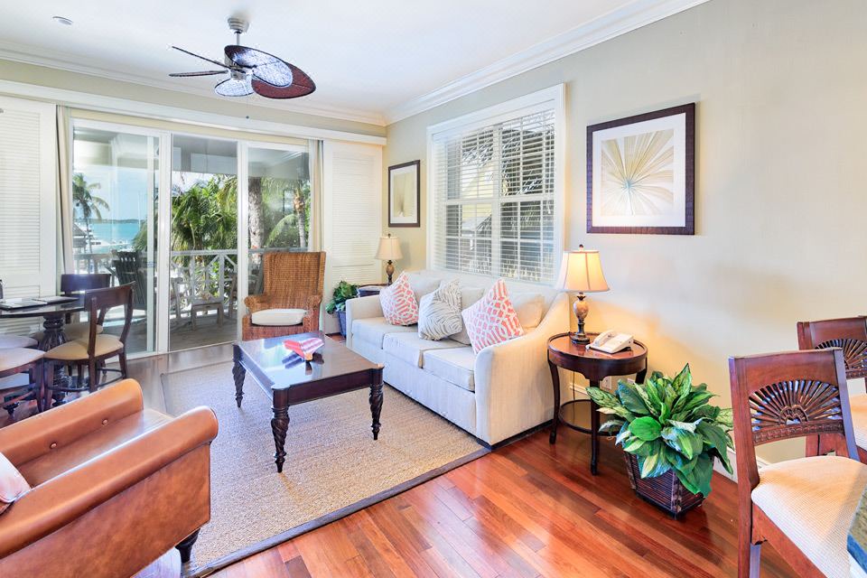 Photo of Livingroom in Dunmore Town