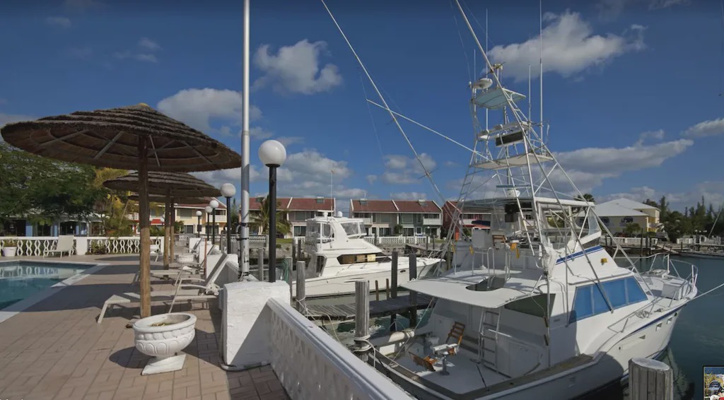 Photo of Patio Balcony in Bahama Reef
