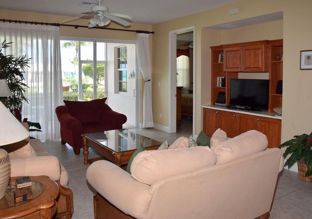 Photo of Livingroom in Treasure Cay