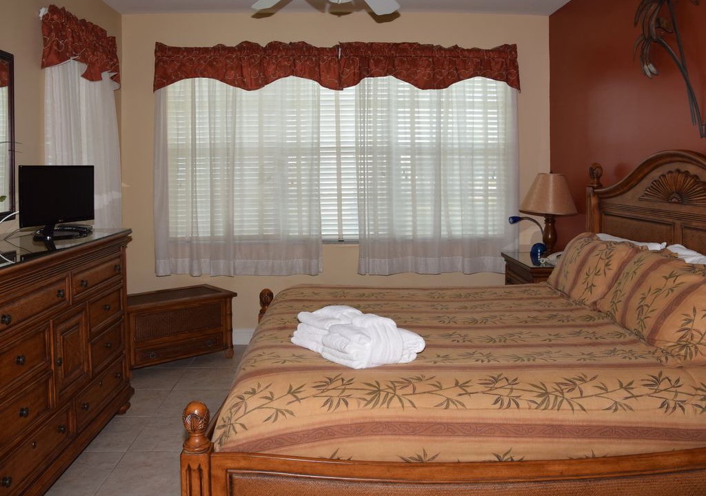Photo of Bedroom in Treasure Cay