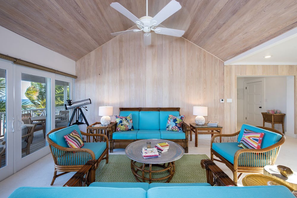 Photo of Bedroom in Savannah Sound