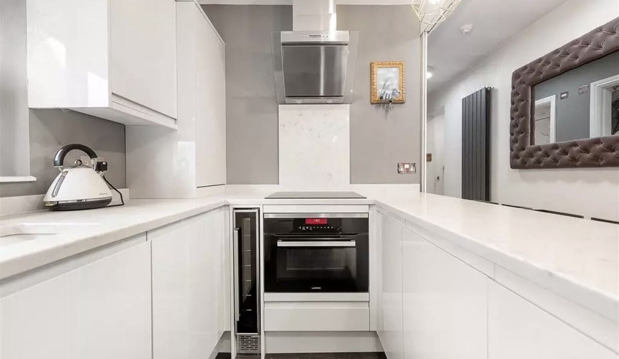 Photo of Kitchen in Courtfield