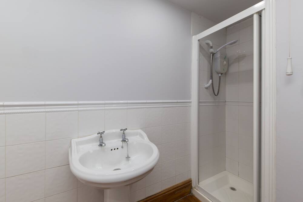Photo of Bathroom in Alton