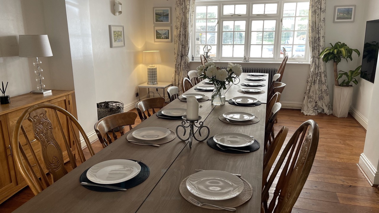 Photo of Livingroom in Earls Barton
