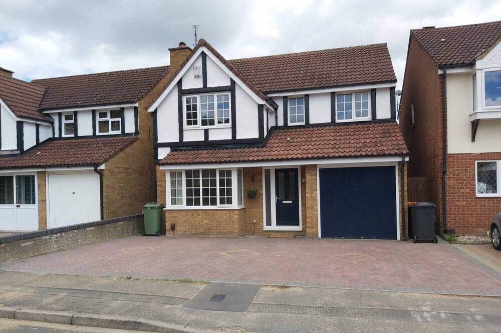 Photo of Outdoor in Dunstable