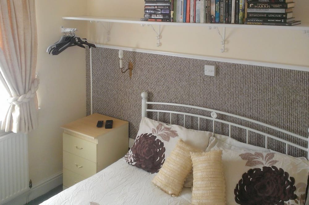Photo of Bedroom in Ainsdale