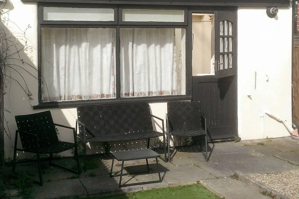 Photo of Patio Balcony in Ainsdale