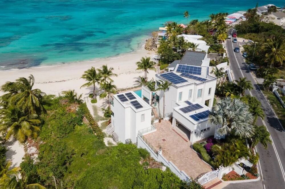 Photo of Outdoor in Nassau