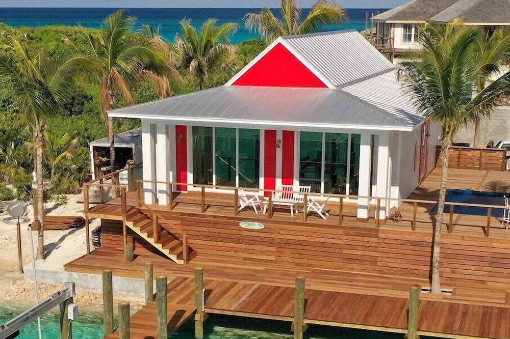 Photo of Others in Staniel Cay