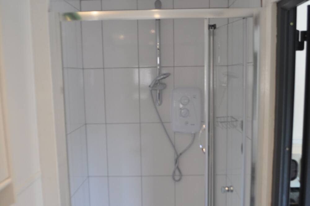 Photo of Bathroom in Chackmore
