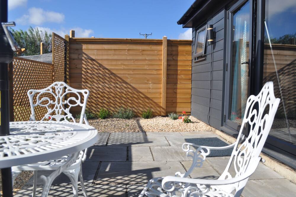 Photo of Patio Balcony in Chackmore