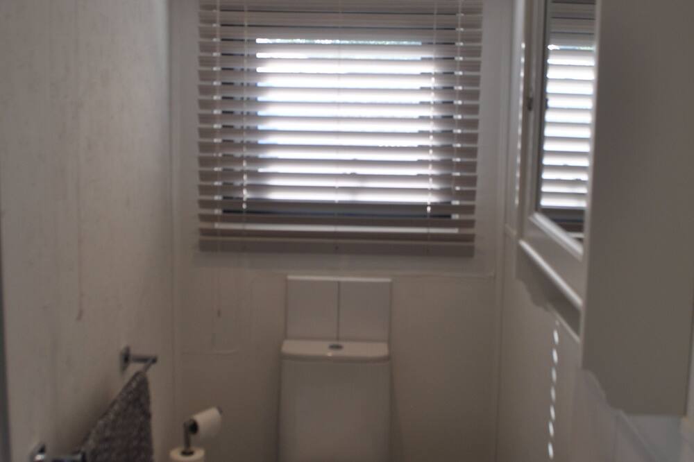 Photo of Bathroom in Chackmore