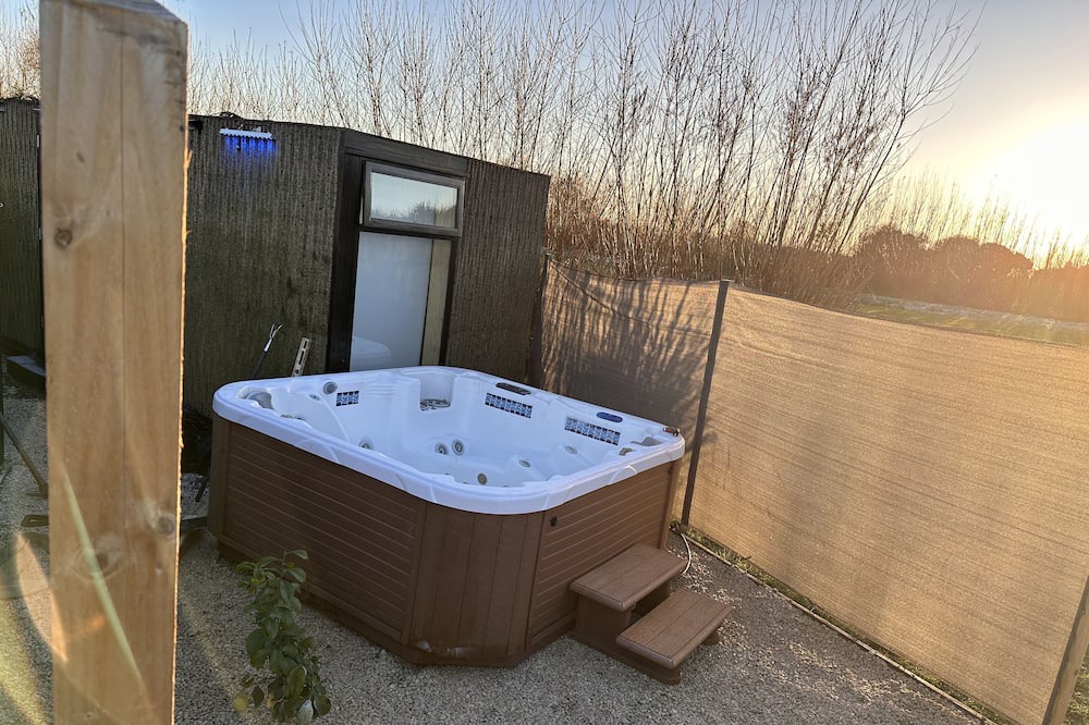 Photo of Outdoor in Chackmore