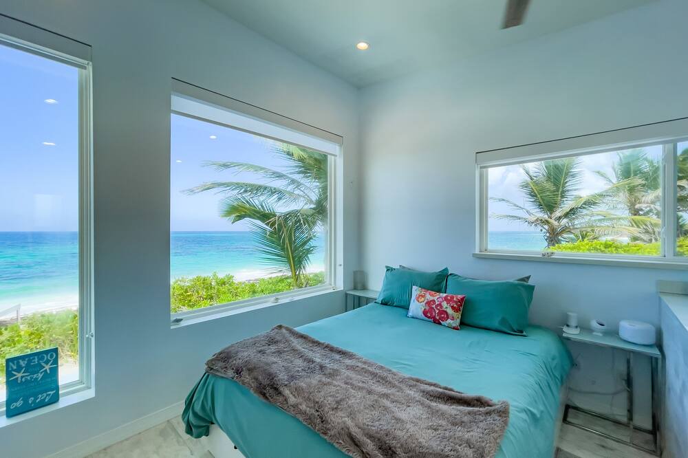 Photo of Bedroom in Governor's Harbour