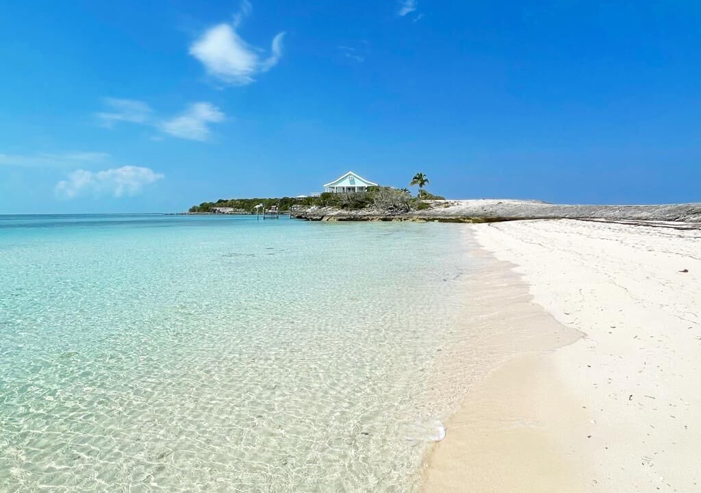 Photo of Others in Man O War Cay