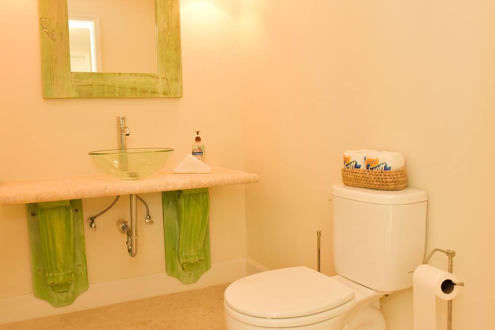 Photo of Bathroom in Hartswell