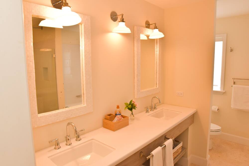 Photo of Bathroom in Hartswell