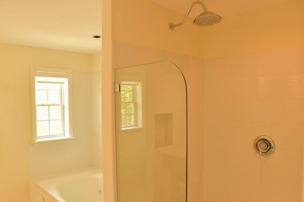 Photo of Bathroom in Hartswell