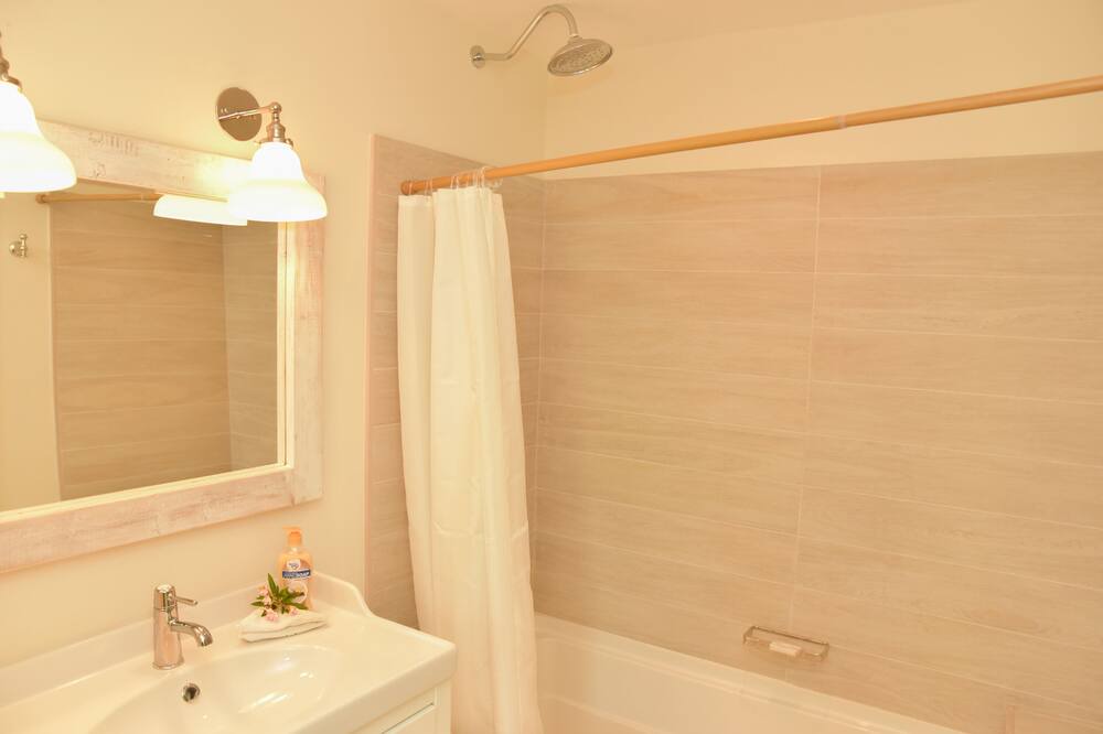 Photo of Bathroom in Hartswell