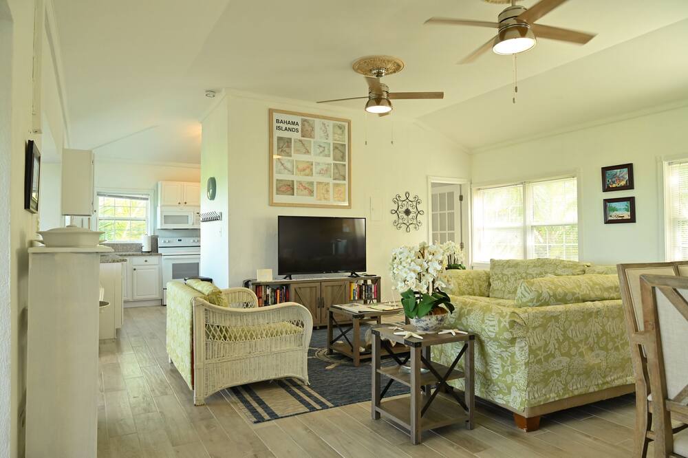 Photo of Livingroom in George Town
