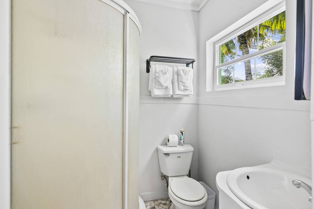 Photo of Bathroom in George Town