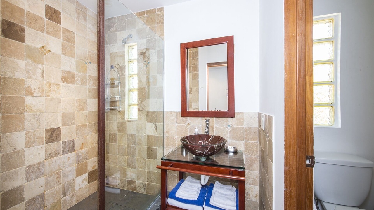 Photo of Bathroom in Savannah Sound