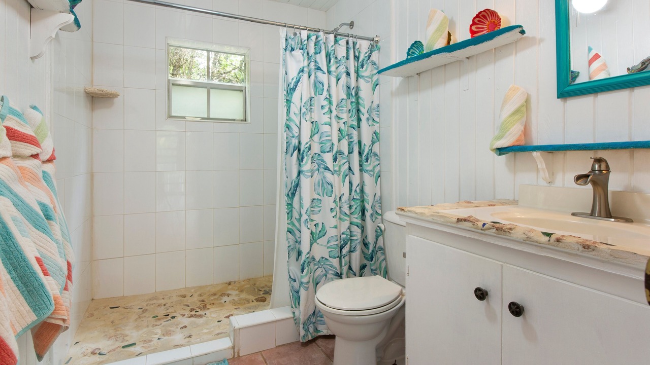 Photo of Bathroom in Governor's Harbour
