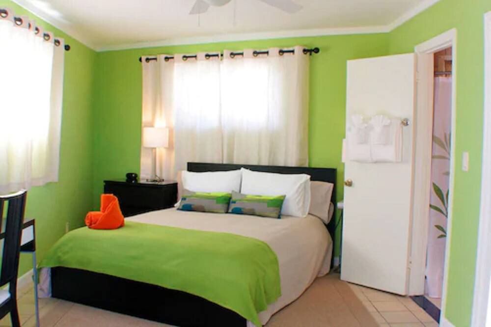 Photo of Bedroom in George Town