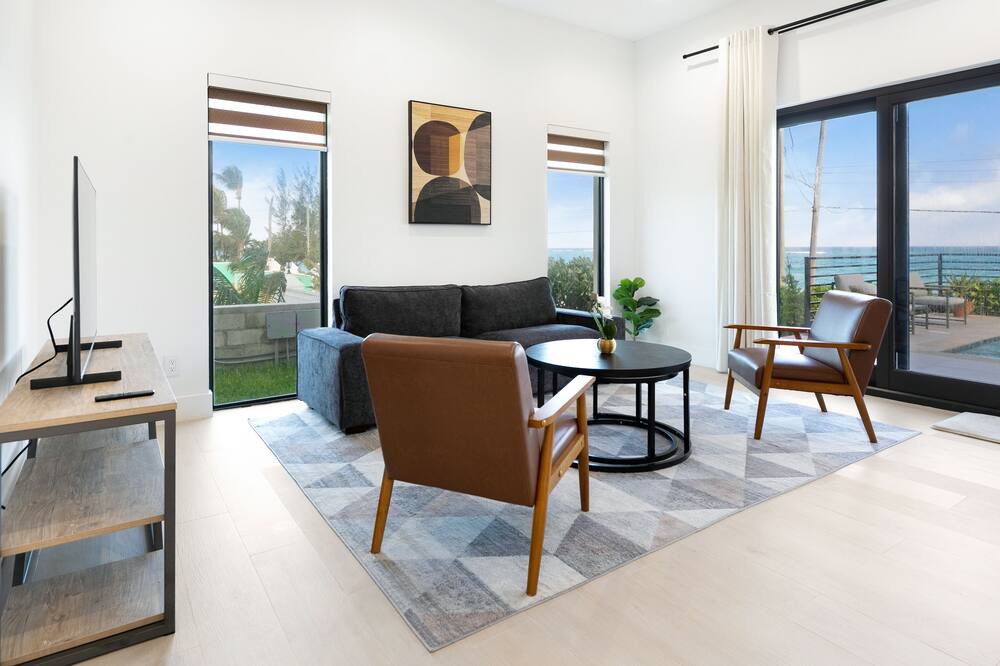 Photo of Livingroom in Gambier