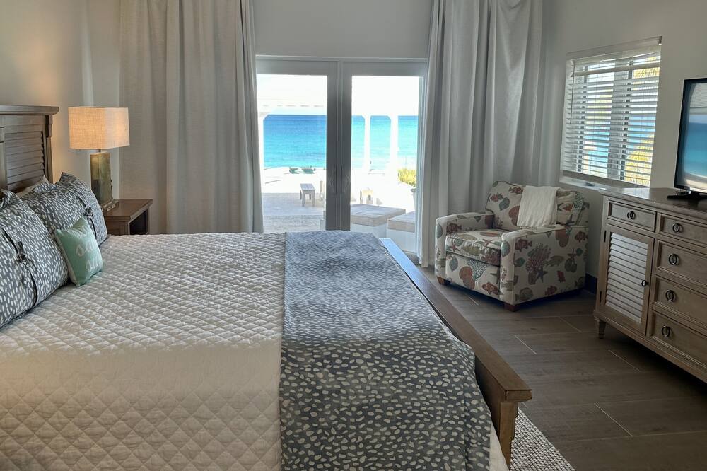 Photo of Bedroom in Farmer's Hill