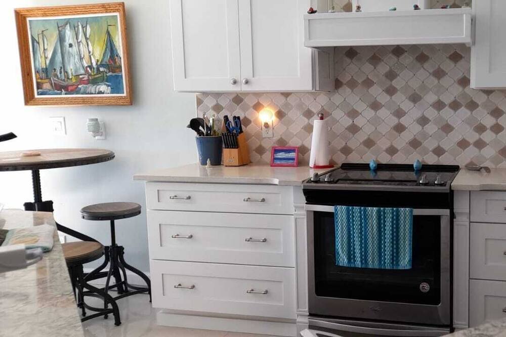 Photo of Kitchen in Williams Town