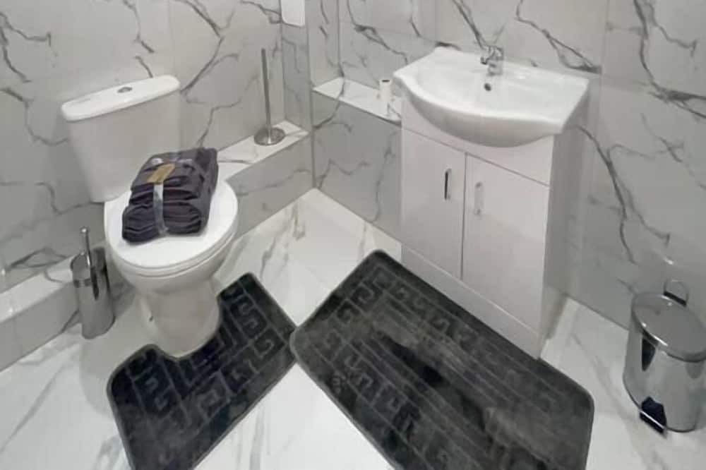 Photo of Bathroom in Flitwick