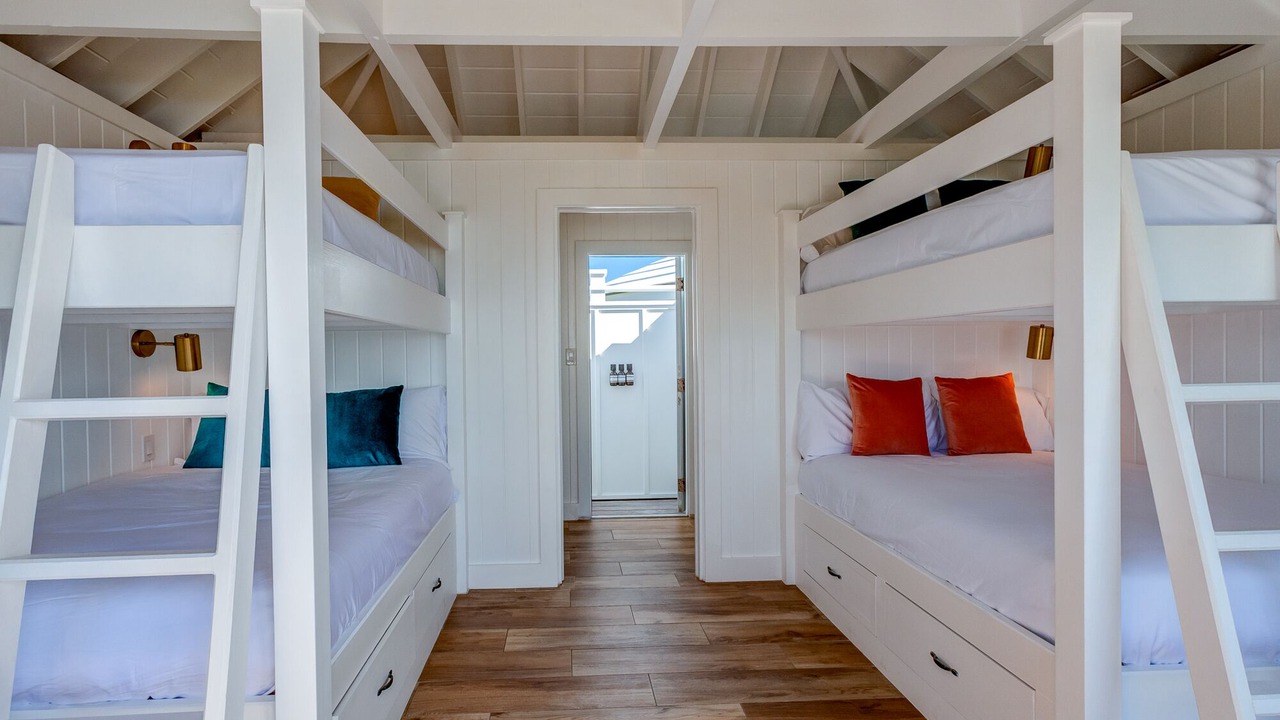 Photo of Bedroom in Hope Town