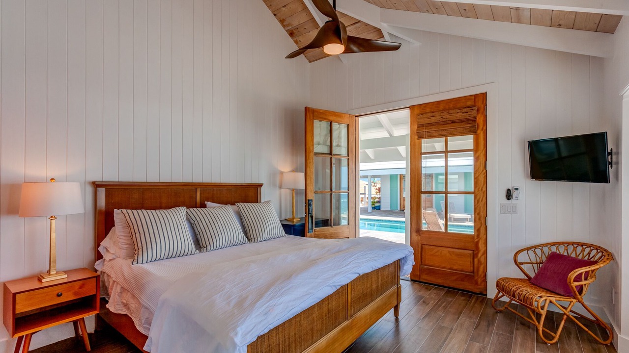 Photo of Bedroom in Hope Town