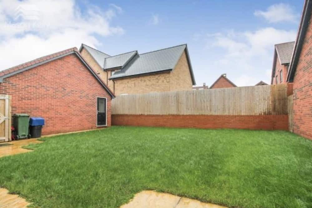Photo of Outdoor in Newport Pagnell