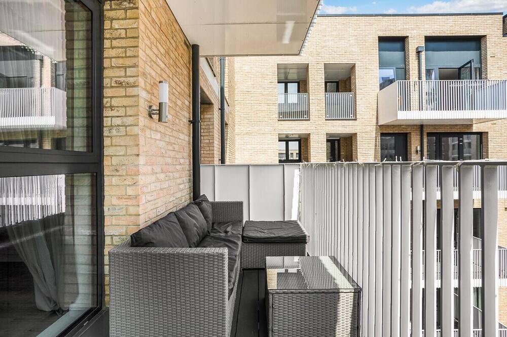 Photo of Outdoor in Park Royal