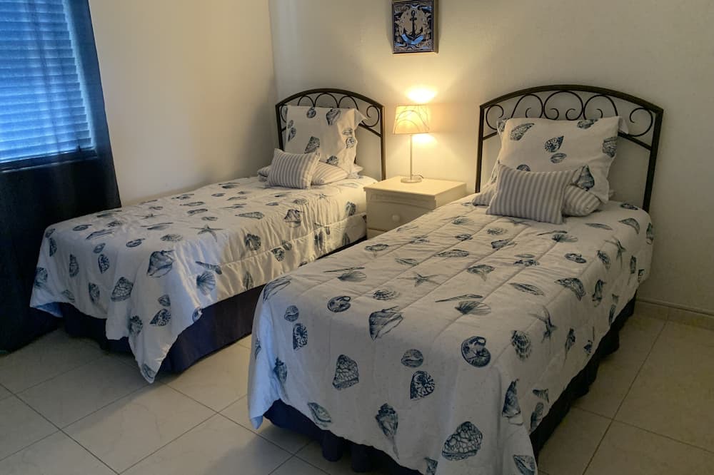 Photo of Bedroom in Bell Channel Bay