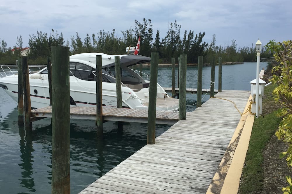 Photo of Others in Bell Channel Bay